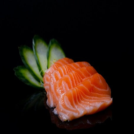 SASHIMI SALMON 9pes